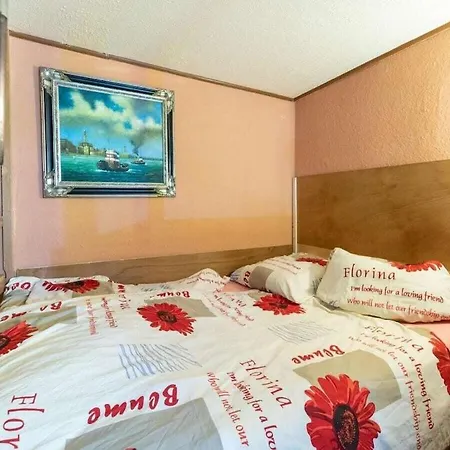 With 2 Bedrooms * Wißmar